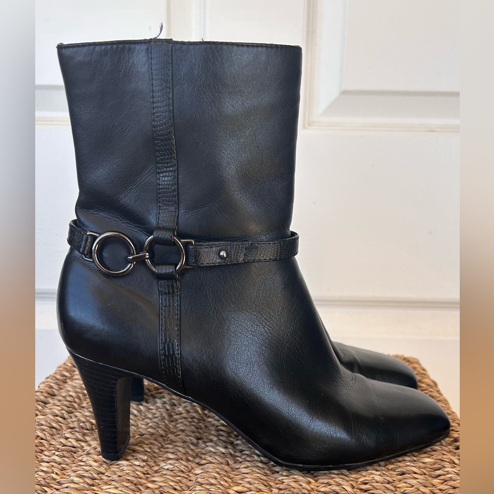 Liz Claiborne Cecil Heeled Booties Side Zip Black Size 7.5 M